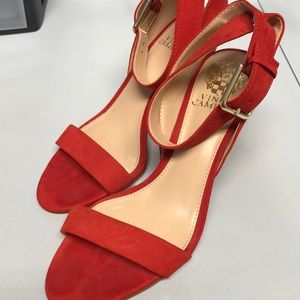 Vince Camuto size 7.5 red suede heels